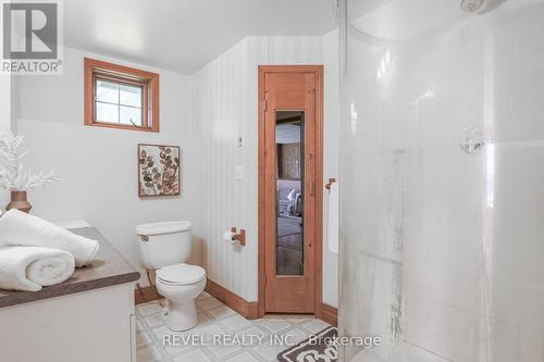 223 Washburn Island Road, Kawartha Lakes, ON - Indoor Photo Showing Bathroom