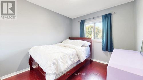 1103 Glen Eden Court, Pickering, ON - Indoor Photo Showing Bedroom