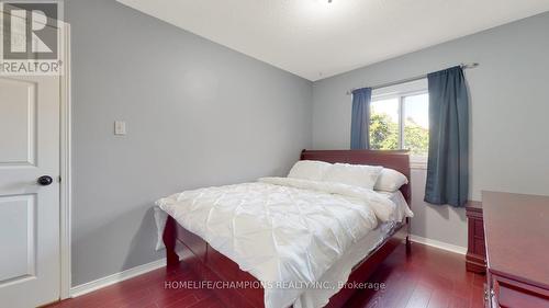 1103 Glen Eden Court, Pickering, ON - Indoor Photo Showing Bedroom