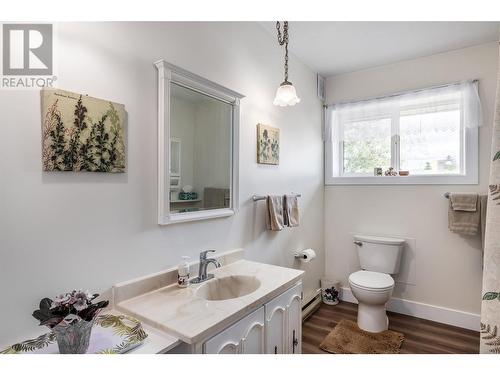 852 Stuart Road Lot# A, West Kelowna, BC - Indoor Photo Showing Bathroom