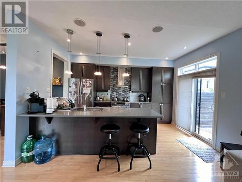 1197 Tischart Crescent, Kanata, ON - Indoor Photo Showing Kitchen With Upgraded Kitchen