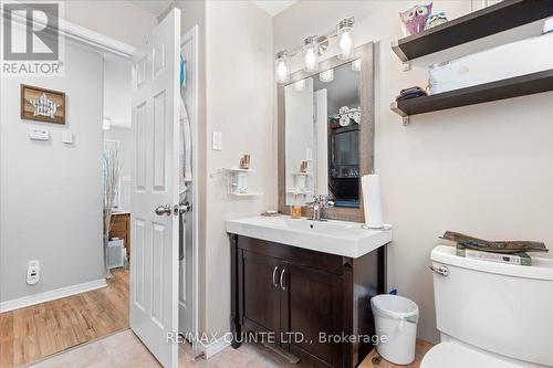 71 London Avenue, Prince Edward County (Picton), ON - Indoor Photo Showing Bathroom