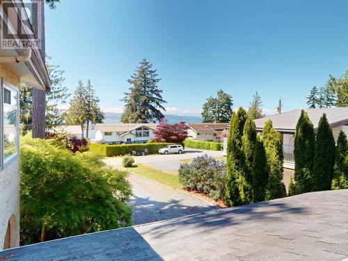 8226 Centennial Drive, Powell River, BC - Outdoor