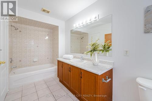 39 Culture Crescent, Brampton (Fletcher'S Creek Village), ON - Indoor Photo Showing Bathroom