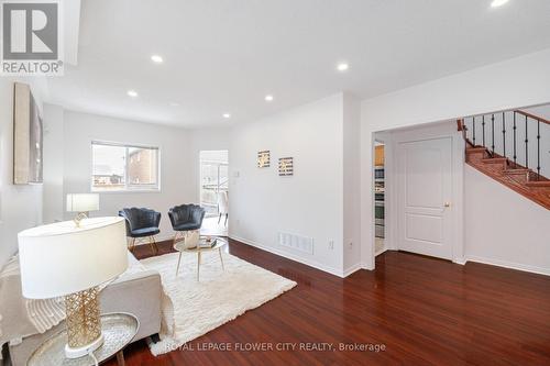 39 Culture Crescent, Brampton (Fletcher'S Creek Village), ON - Indoor Photo Showing Living Room