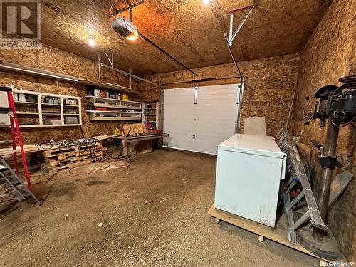 12 3Rd Street E, Hyas, SK - Indoor Photo Showing Garage