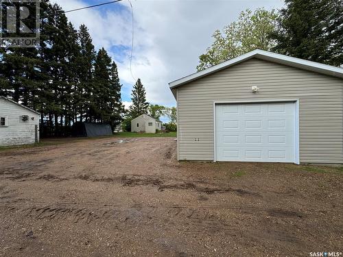 12 3Rd Street E, Hyas, SK - Outdoor With Exterior