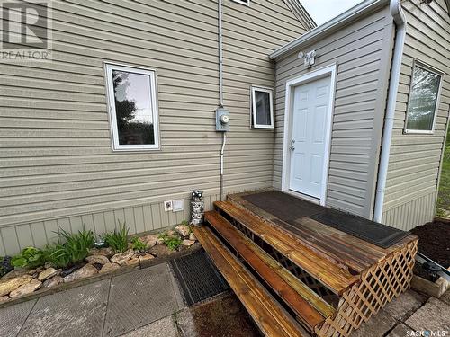 12 3Rd Street E, Hyas, SK - Outdoor With Exterior