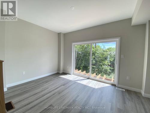 37 - 270 Melvin Avenue, Hamilton, ON - Indoor Photo Showing Other Room