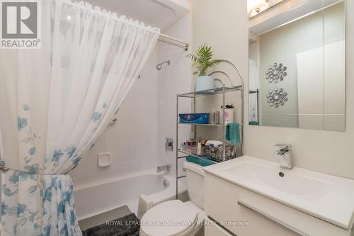 164 Prince Charles Drive, Halton Hills, ON - Indoor Photo Showing Bathroom