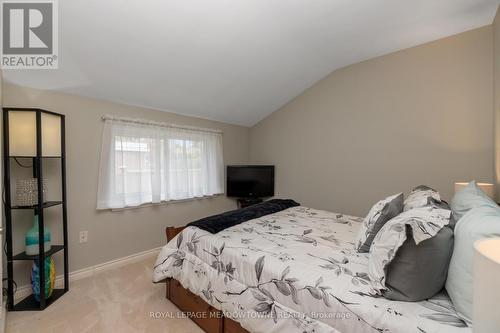 164 Prince Charles Drive, Halton Hills, ON - Indoor Photo Showing Bedroom