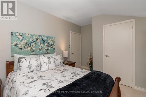 164 Prince Charles Drive, Halton Hills, ON - Indoor Photo Showing Bedroom