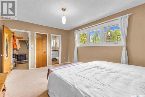 1321 Conn Avenue, Saskatoon, SK - Indoor Photo Showing Bedroom