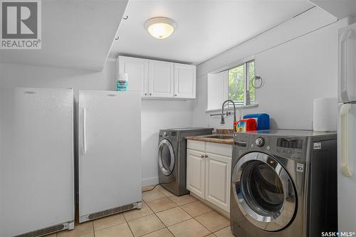 Fung Acreage, Dundurn Rm No. 314, SK - Indoor Photo Showing Laundry Room