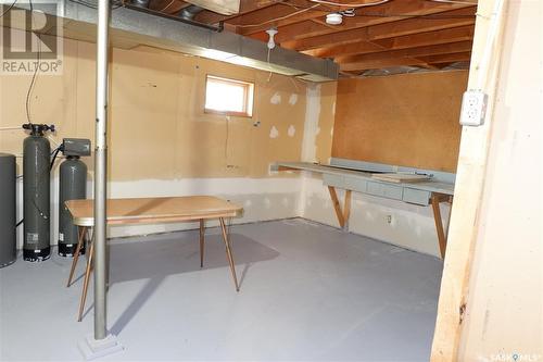 707 Leeville Drive, Assiniboia, SK - Indoor Photo Showing Basement