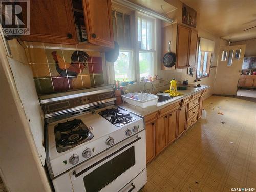 20 Edouard Beaupre Street, Willow Bunch, SK - Indoor Photo Showing Kitchen