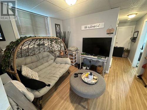 10205 17 Street Unit# 101, Dawson Creek, BC - Indoor Photo Showing Bedroom