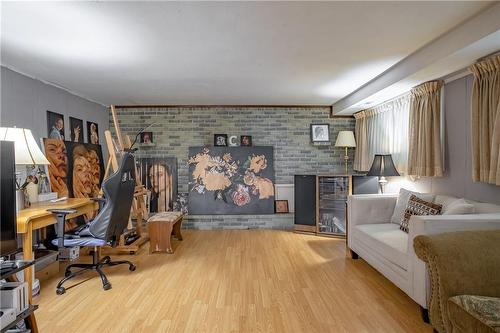 1524 Garrison Road, Fort Erie, ON - Indoor With Fireplace