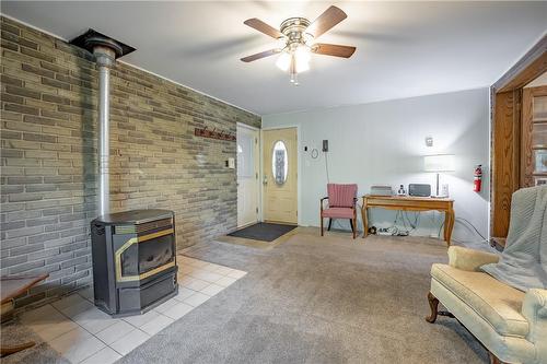 1524 Garrison Road, Fort Erie, ON - Indoor With Fireplace