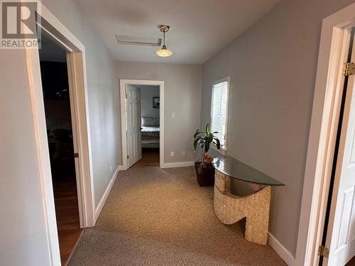 202 14Th  S Avenue, Cranbrook, BC - Indoor Photo Showing Other Room