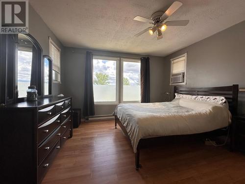 202 14Th  S Avenue, Cranbrook, BC - Indoor Photo Showing Bedroom