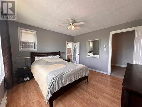 202 14Th  S Avenue, Cranbrook, BC - Indoor Photo Showing Bedroom