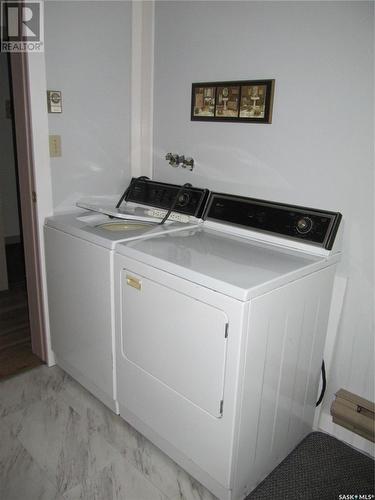 313 Whitetail Road, Turtle Lake, SK - Indoor Photo Showing Laundry Room