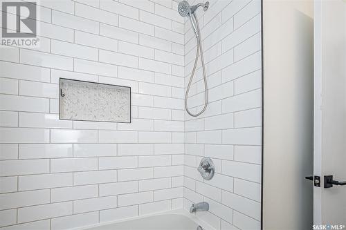 1511 Adelaide Street E, Saskatoon, SK - Indoor Photo Showing Bathroom