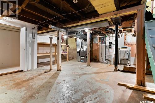 2812 Mccallum Avenue, Regina, SK - Indoor Photo Showing Basement