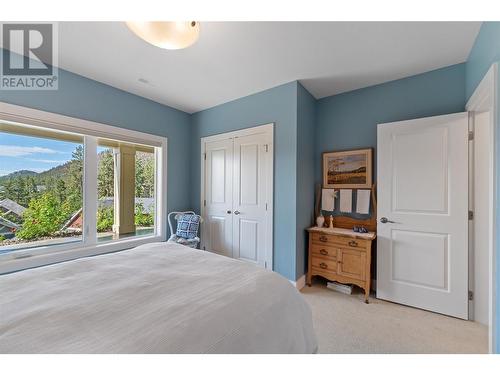 1877 Begbie Road, Kelowna, BC - Indoor Photo Showing Bedroom