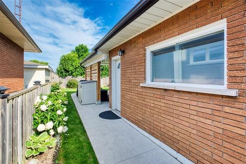 96 Purdy Crescent, Hamilton, ON - Outdoor With Exterior