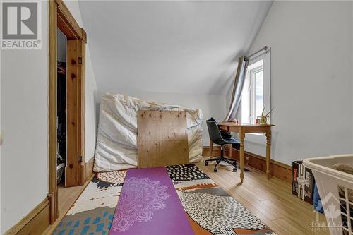 11 Melrose Avenue, Ottawa, ON - Indoor Photo Showing Bedroom