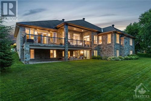 6697 Suncrest Drive, Greely, ON - Outdoor