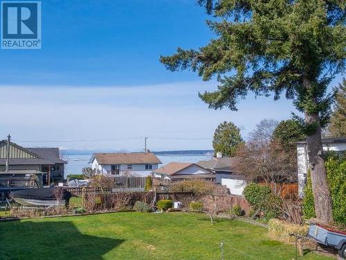 6883 Hammond Street, Powell River, BC - Outdoor With View