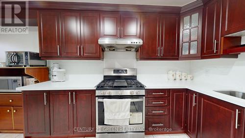 265 - 1601 Albion Road, Toronto (Mount Olive-Silverstone-Jamestown), ON - Indoor Photo Showing Kitchen