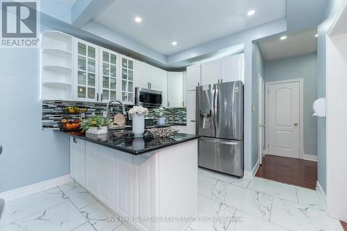 27 Savita Road, Brampton (Fletcher'S Meadow), ON - Indoor Photo Showing Kitchen