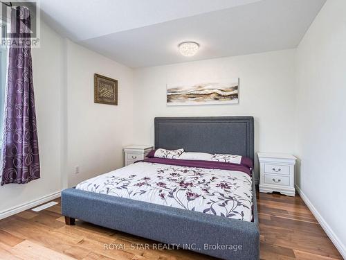 296 Dearborn Boulevard, Waterloo, ON - Indoor Photo Showing Bedroom