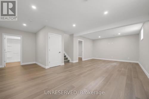 3822 Simpson Lane, Fort Erie, ON - Indoor Photo Showing Other Room