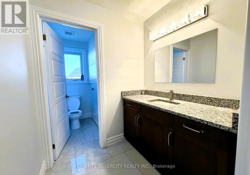 1584 Bowler Drive, Windsor, ON - Indoor Photo Showing Bathroom