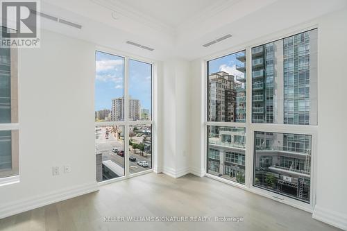 502 - 2060 Lakeshore Road, Burlington, ON - Indoor Photo Showing Other Room