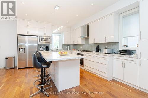 39 Burrows Avenue, Toronto (Islington-City Centre West), ON - Indoor Photo Showing Kitchen With Upgraded Kitchen