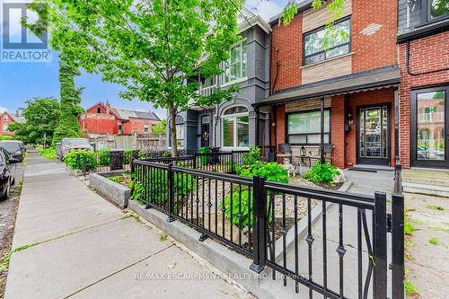 11 Alma Avenue, Toronto (Little Portugal), ON - Outdoor