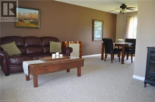 503 Morrison Street W, Trout Creek, ON - Indoor Photo Showing Living Room