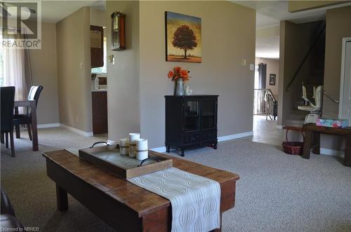 503 Morrison Street W, Trout Creek, ON - Indoor Photo Showing Living Room