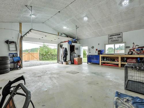 Garage - 4667 Route 309, L'Ange-Gardien, QC - Indoor Photo Showing Garage