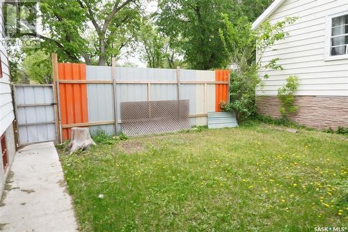 2155 Winnipeg Street, Regina, SK - Outdoor