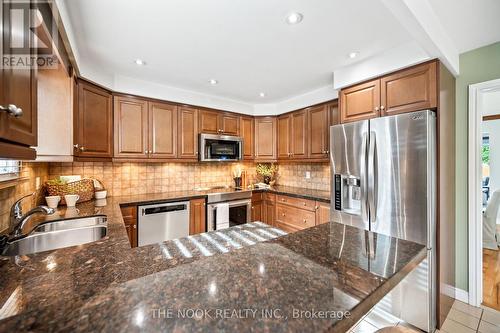 62 George Reynolds Drive, Clarington, ON - Indoor Photo Showing Kitchen With Double Sink With Upgraded Kitchen