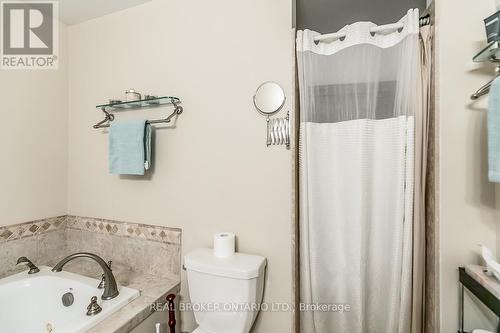 60 Marion Crescent, Barrie (City Centre), ON - Indoor Photo Showing Bathroom