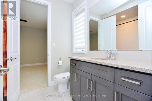 236 Cherryhurst Road, Oakville, ON - Indoor Photo Showing Bathroom