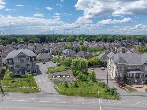 Vue d'ensemble - Boul. Ste-Rose, Laval (Fabreville), QC 